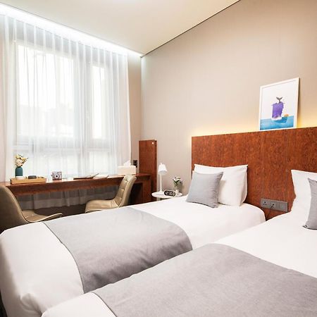 Hotel Dm Seoul Exterior photo
