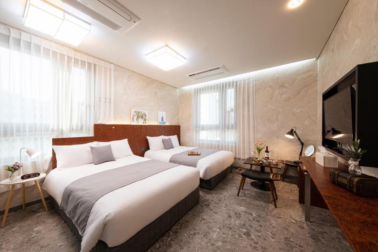 Hotel Dm Seoul Exterior photo